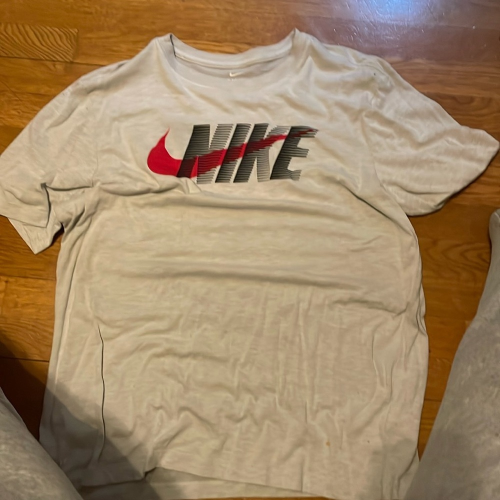 Nike Grey Dry-Fit shirt